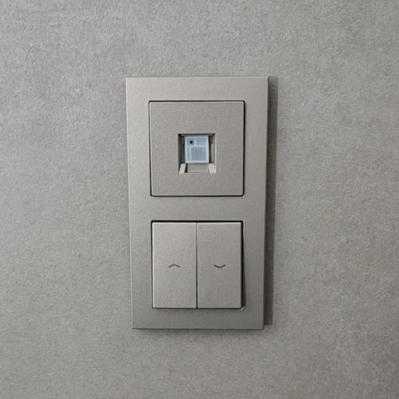 Ksenia domus Design-Multisensor